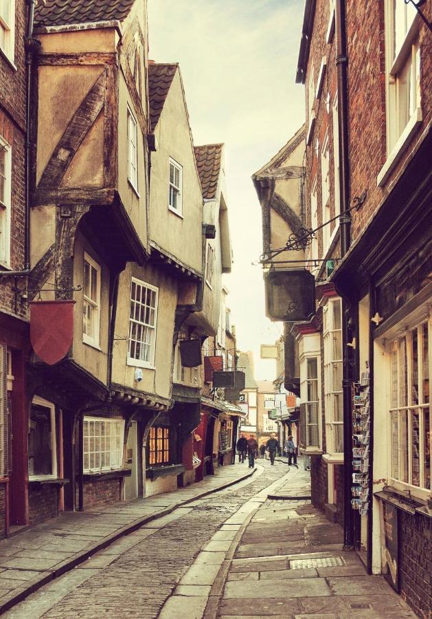 Shambles Suites In The Centre Of York, Sleeps 16 Buitenkant foto
