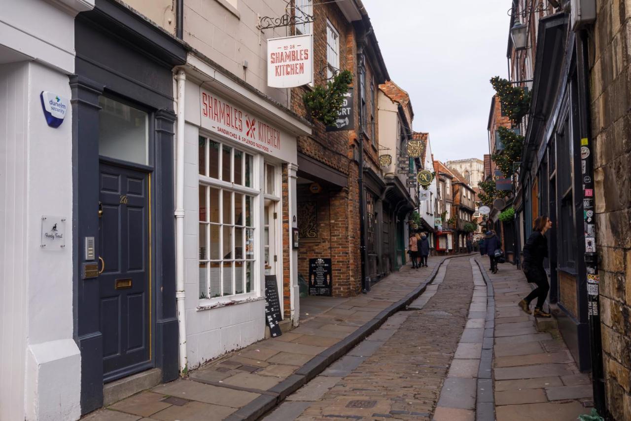 Shambles Suites In The Centre Of York, Sleeps 16 Buitenkant foto