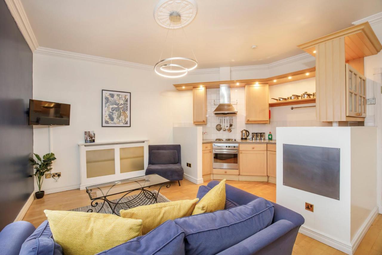 Shambles Suites In The Centre Of York, Sleeps 16 Buitenkant foto