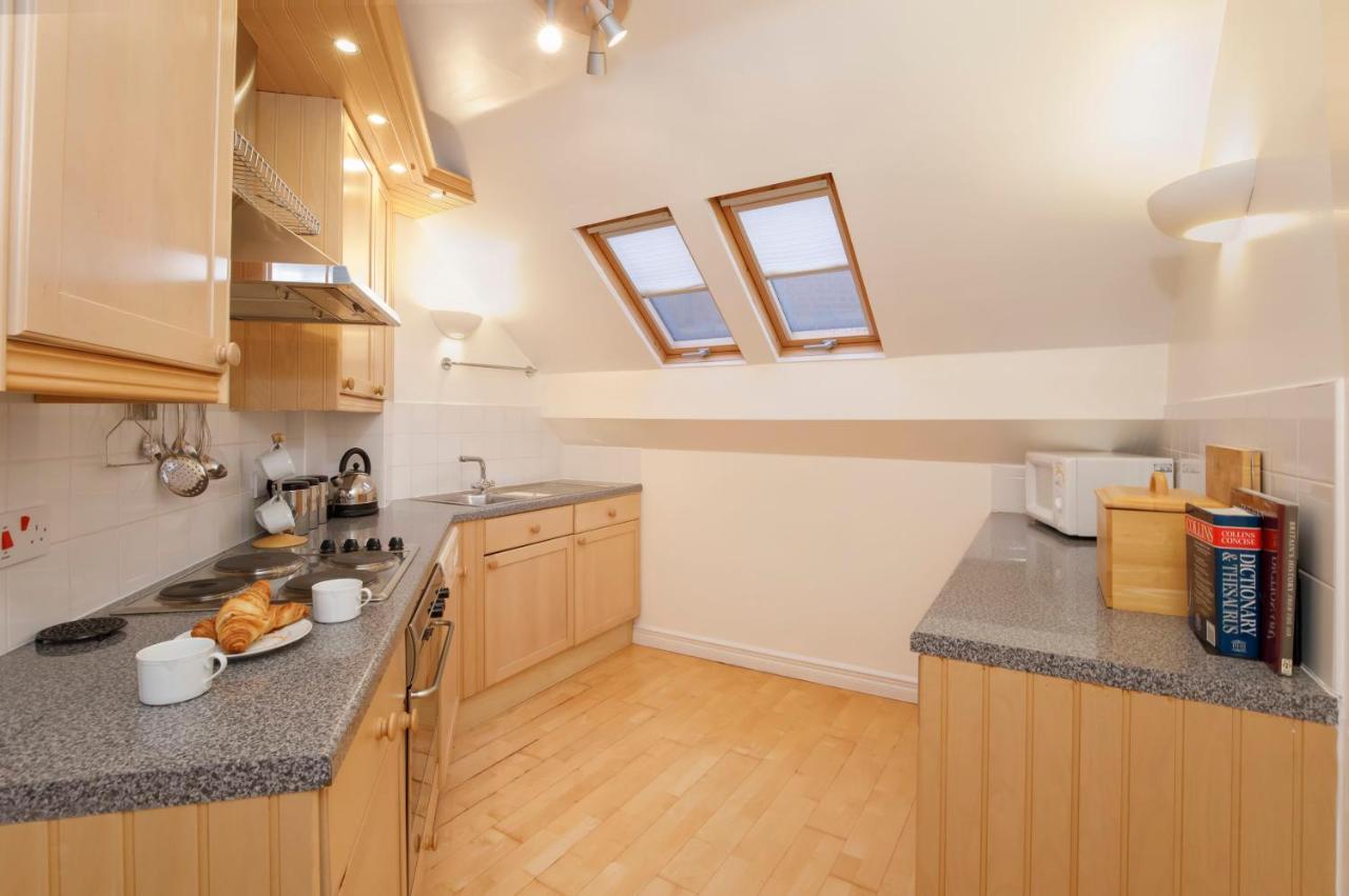 Shambles Suites In The Centre Of York, Sleeps 16 Buitenkant foto