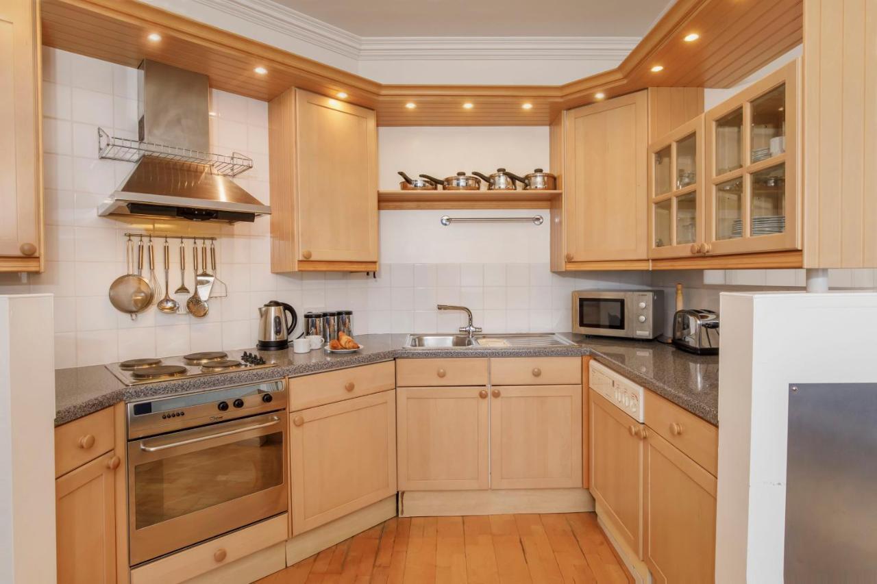 Shambles Suites In The Centre Of York, Sleeps 16 Buitenkant foto
