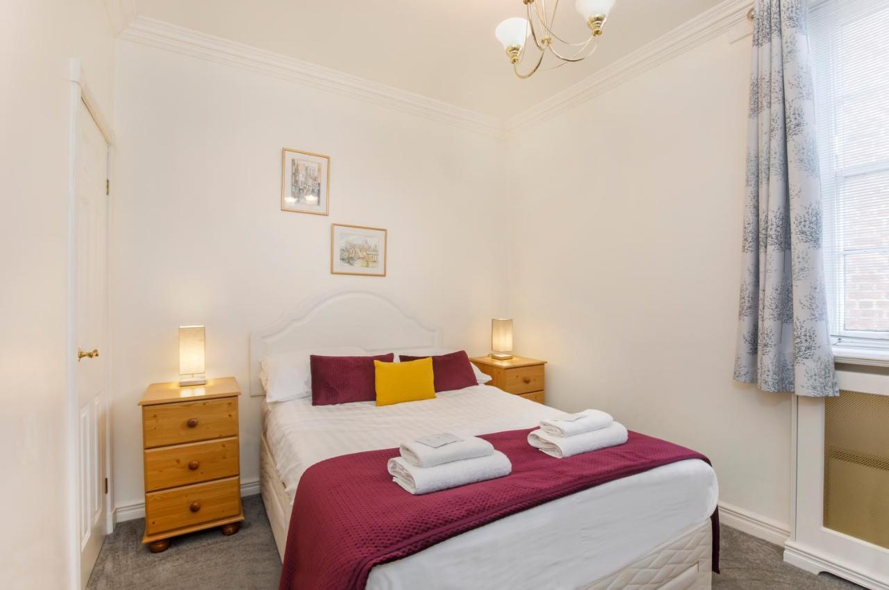 Shambles Suites In The Centre Of York, Sleeps 16 Buitenkant foto